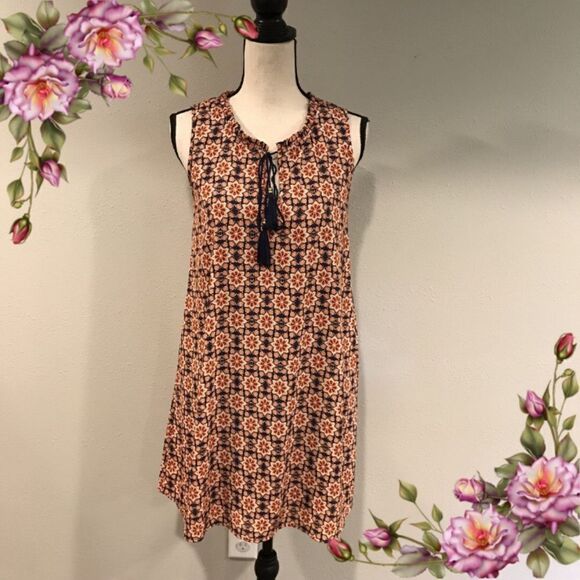 Cute navy sleeveless dress - Picture 1 of 12